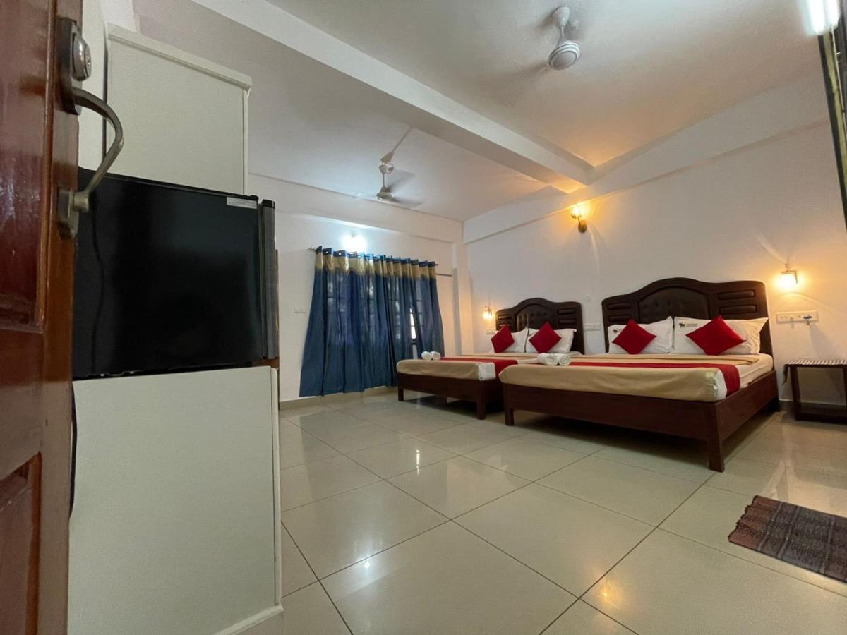 Periyar Woods Panzió Thekkady Kültér fotó