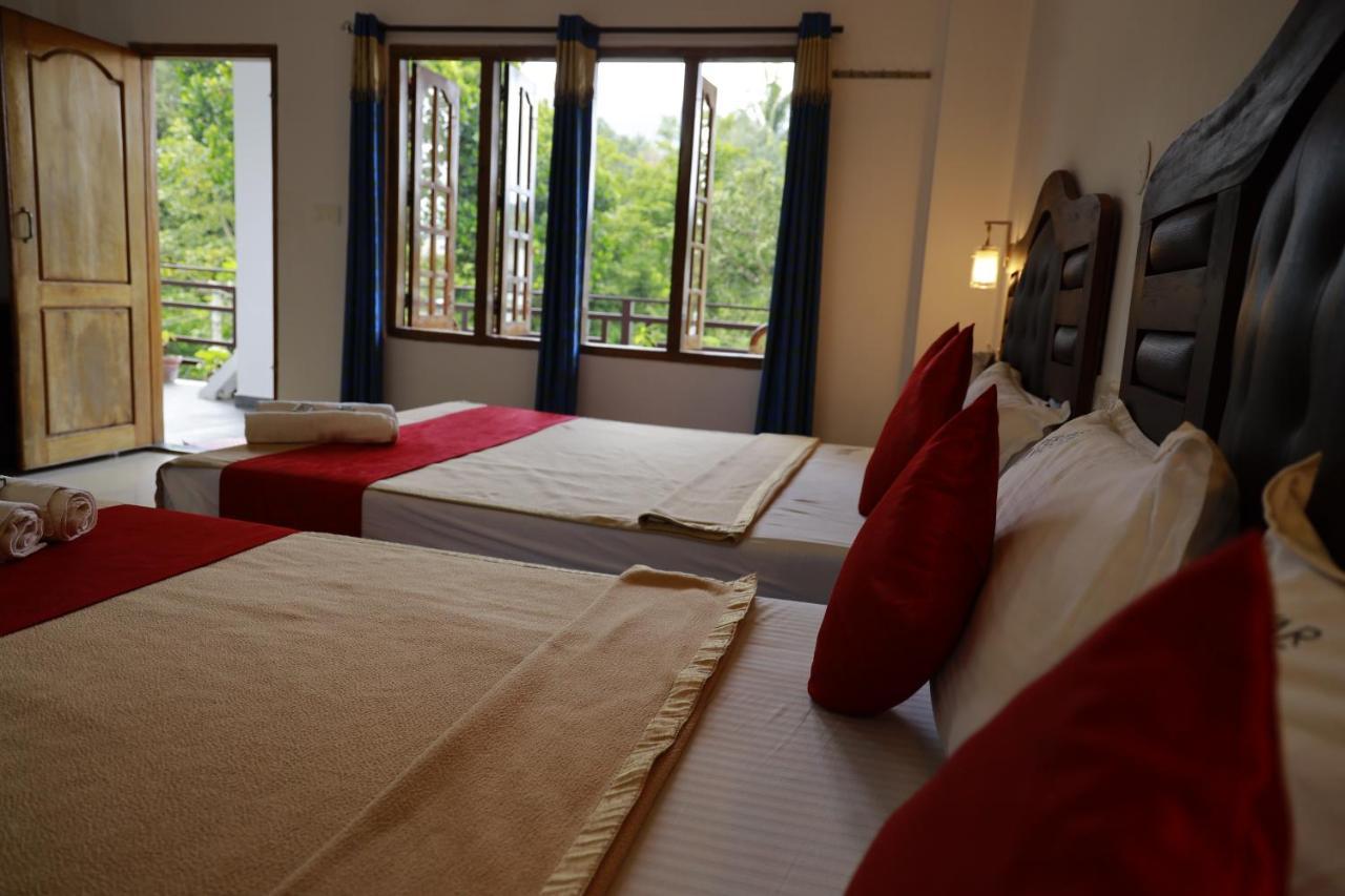 Periyar Woods Panzió Thekkady Kültér fotó